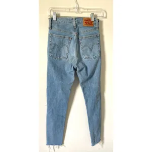 Levi's Wedgie Skinny Distressed Raw Hem Denim Jeans Blue Size 25 thumbnail 2