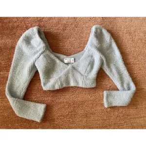 ASOS DESIGN fuzzy knit crop top long sleeve sweetheart neckline size 6 US thumbnail 3