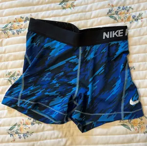 Nike Pro Dri-Fit Shorts thumbnail 1