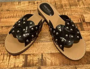 Nine West Black slip on flat sandals strap Silver Cute studded New Size 10 M thumbnail 1