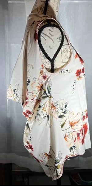 ZARA Women’s Top medium  thumbnail 2