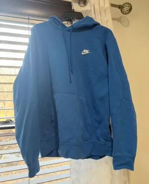 Nike sweatshirt  thumbnail 1