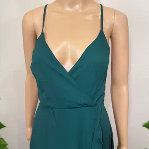 Elegant Green Sleeveless Dress NWOT thumbnail 12