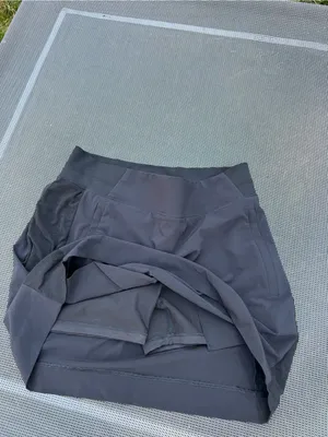 Athleta‎ Brooklyn Skort Skirt size 4 black sports tennis summer beach athletic thumbnail 9
