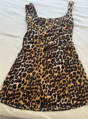Urban outfitters women’s leopard mini dress thumbnail 2