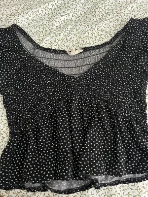 PacSun Black and White Floral Puff-Sleeve Top thumbnail 4
