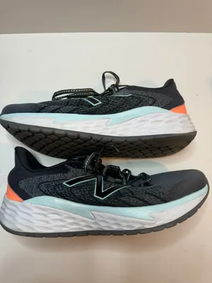 Fresh Foam Evare Running Shoes Size 11 thumbnail 6