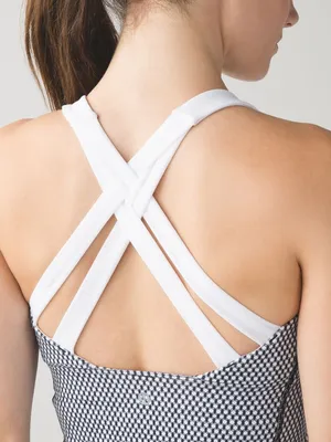 Lululemon Size 4 White Black Mish Mesh Enhearten Tank Top thumbnail 3