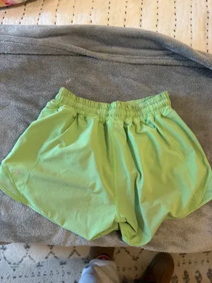 Lululemon Hotty Hot shorts thumbnail 4
