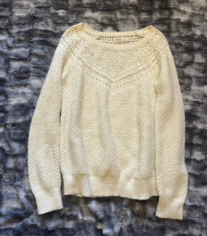 Hollister Sweater thumbnail 1