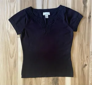 Laura Leigh Vintage Crotchet Black Women’s Top thumbnail 1