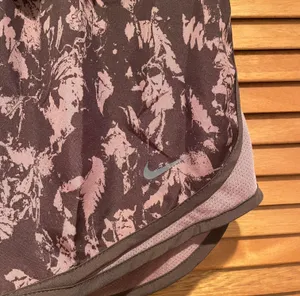 Dri-Fit Women’s Lined Tempo Brown Athletic Running Shorts Sz M NWT thumbnail 2