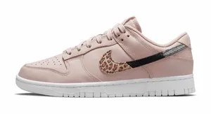 Nike Dunk SE Low Primal Pink Sneakers Animal Print Metallic Swoosh DD7099-200 thumbnail 1