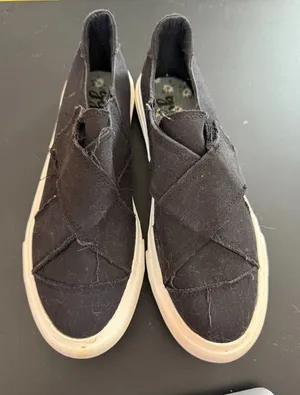 Gypsy Jazz Black Slip on‎ Sneakers in 8 NWOB thumbnail 1