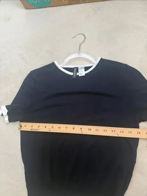 H&M Divided Navy Blue & White Trim Short Sleeve Fitted Crew Neck T-shirt Medium thumbnail 5