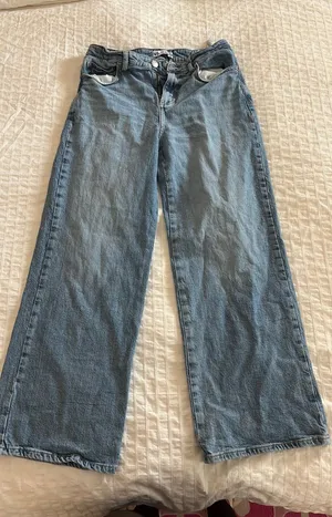Zara Jeans  thumbnail 1