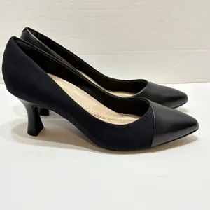 Clarks Women's Kataleyna Rose Pumps, Size 10W Kitten Heel Officewear thumbnail 2