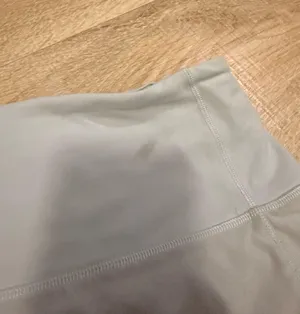 Lululemon Speed Up Shorts 2.5" thumbnail 2