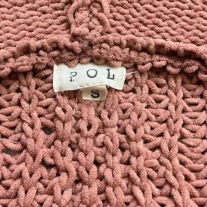 POL Womens Dusty Rose Chunky Cable Knit Cropped Hooded Sweater Small Oversized thumbnail 4