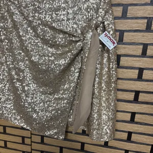 House Of Harlow Gold‎ Sequin Mini Skirt Size XS thumbnail 3