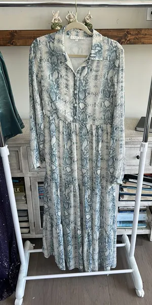 Karlie dress thumbnail 1
