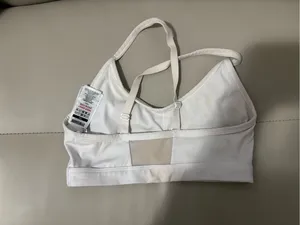 Gymshark white sports bra thumbnail 2