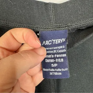 Arc’teryx‎ Black Baselayer Leggings Size Small thumbnail 4