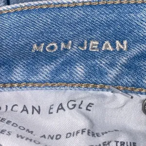 ✨American Eagle AE Destroyed Mom Jeans✨ thumbnail 9