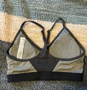 Nike Sports Bra thumbnail 2