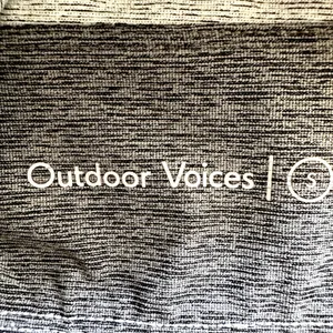 Outdoor Voices Venus Crop Top UPF 50+ Colorblock V Back Athletic Gray Small thumbnail 3