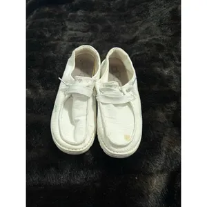 HEY DUDE Wendy Flora Lily White Shoes, Women's 10, White slip on thumbnail 2
