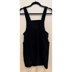Halara‎ Black Corduroy Overall Jumper Dress XS Button Front Pinafore Mini Dress thumbnail 4