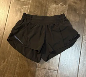Lululemon Hotty Hot Shorts 2.5" Black thumbnail 1