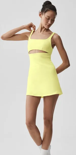 Alo Yoga NWT Slice Tennis in Sunshine Yellow Shorts Underneath Size XS thumbnail 1