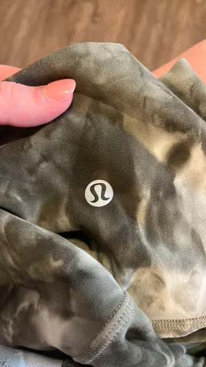 Green Lululemon Leggings Align 25" thumbnail 2