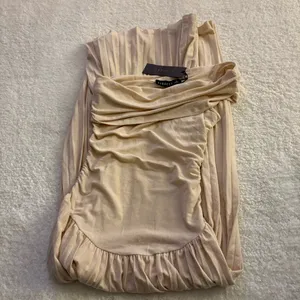 NWT lioness field of dreams oatmeal maxi dress. Size Medim thumbnail 8