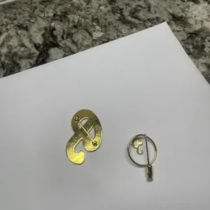 Lot Of 2 Vintage - Modern Gold Tone Brooch Pins Letter / Initial P thumbnail 4