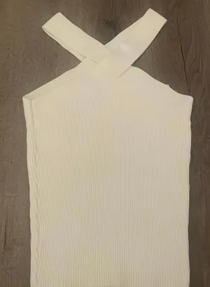 Aritzia Babaton Top thumbnail 1
