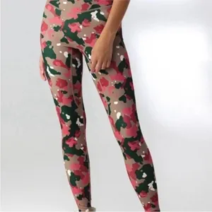 Vitality Balance Athletic Size Medium High-Waisted Ascend Leggings. thumbnail 2