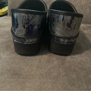 Dansko Metallic Silver and Blue Paisley LT Clogs eu37 us 7 thumbnail 5