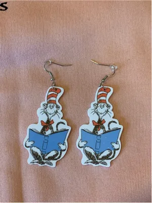 Shein sweatshirt XL Light Pink Dr. Seuss Cat in the Hat and set of earrings thumbnail 4