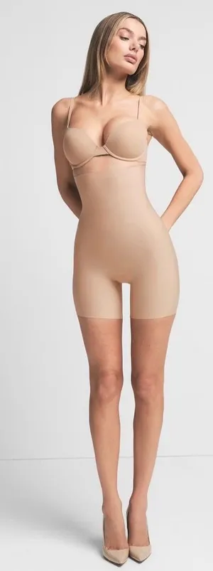 Skims Body Core Sculpt High-Waisted Short thumbnail 1