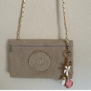 Dior Cosmetics Bag Convert To Cross Bag thumbnail 5