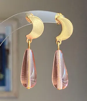 Handmade light pink Czech glass teardrop & moon cute fairy dangle earrings🩷🌛 thumbnail 3