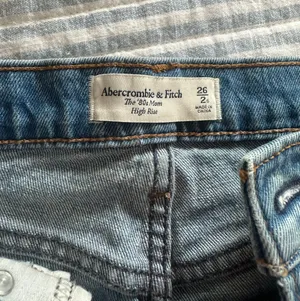 Abercrombie Jeans thumbnail 2
