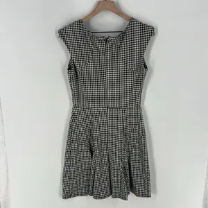 Merona Womens Size M Houndstooth Print Stretch‎ Cap Sleeve Sheath Dress thumbnail 9