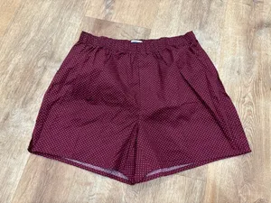 Old navy burgundy polka dot shorts thumbnail 1