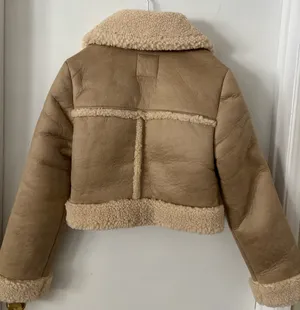 Abercrombie and fitch vegan suede Sherpa jacket thumbnail 6