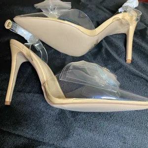 ✨ NIB / NWT ShoeDazzle Celestina Size 8.5 Clear Bow Crystal Sandals Heels $60.00 ✨ thumbnail 11