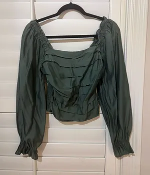 Green Puff Sleeve Boutique Crop Top thumbnail 1